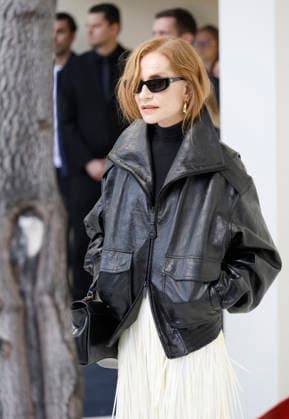 Isabelle Huppert arrives at the Balenciaga Spring Summer 2027 Women’s Ready-to-Wear fashion show during Paris Fashion Week (PFW) at the Tennis Club de Paris, France, on October 1, 2026. Christophe Aubert Bestimage. Arrivals at the Balenciaga fashion show as part of Paris RTW Spring Summer 2027 Fashion Week, held at the Tennis Club de Paris on October 1, 2026, in Paris, France. Paris, France  Copyright: xChristophexAubertx xBestimagexChristophexAubertx xBestimagex