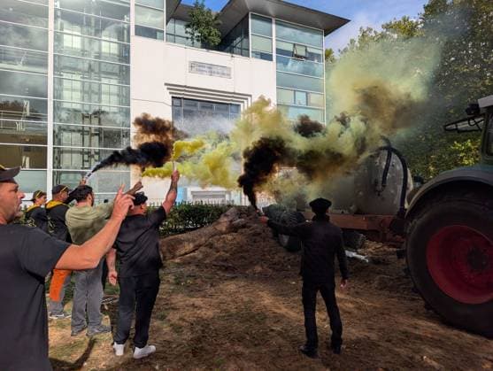 French farmers protest rising fuel prices GUYANCOURT, FRANCE - OCTOBER 1: Farmers light flares while dumping several metric tons of agricultural waste in front of the tax office and dousing its facade with liquid to protest soaring fuel prices in Guyancourt, France, on October 1, 2026. The action is led by the Coordination Rurale union, which is demanding measures to lower the price of agricultural fuel and has announced plans to escalate its protests. Luc Auffret Anadolu Guyancourt France. Editorial use only. Please get in touch for any other usage.  Copyright: x2026xAnadoluxLucxAuffretx