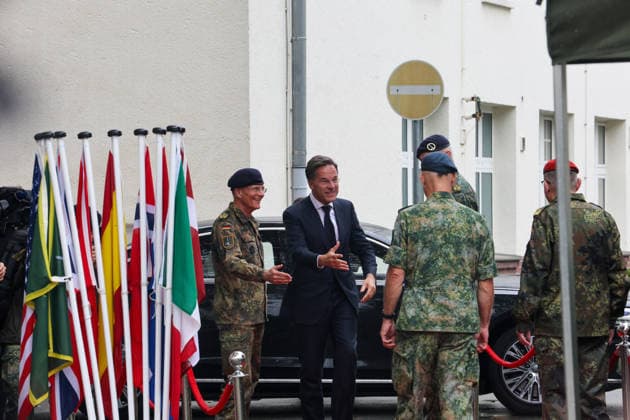 Meeting between the German Chancellor, the Prime Minister of the Netherlands, and the NATO Secretary General at the 1st German-Dutch Corps 20261001rw616 Arrival of the NATO Secretary General in the courtyard of honor Mark Rutte, NATO Secretary General Münster, North Rhine-Westphalia, DEU, Germany, October 1, 2026, Münster, North Rhine-Westphalia, Germany Copyright: xRUEDIGERxWÖLKx