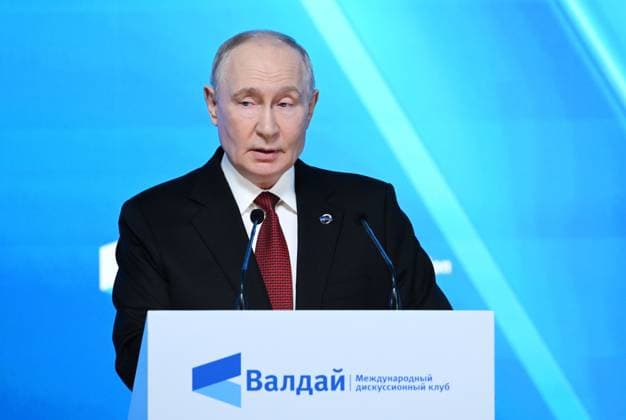 Russia Putin Valdai Discussion Club 9255515 01.10.2026 Russian President Vladimir Putin delivers a speech during a plenary session of the 23rd annual meeting of the Valdai International Discussion Club in Istra, Moscow Region, Russia. Kristina Solovyova Sputnik Moscow Russia  Copyright: xKristinaxSolovyovax