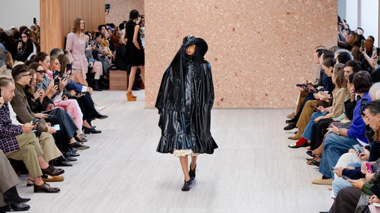 RECORD DATE NOT STATED Paris Fashion Week: CHLOÉ Women s Spring Summer 2027 Collection, October 1, 2026, photographed by Sylvie Lefort, MAXPPP 01 10 2026 @Sylvie Lefort Photography MAXPPP 10 01 26 Models showcase designs from the CHLOE Women’s Spring Summer 2027 collection during Paris Fashion Week in Paris, France, October 1, 2026. The women’s collections were presented from September 28 to October 6, 26  Copyright: xmaxpppxsylviexlefortxphotographyx LFR202610019507 LFR202610019507
