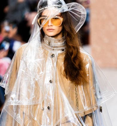 Paris Fashion Week: CHLOÉ Women s Spring Summer 2027 Collection, October 1, 2026, photographed by Sylvie Lefort, MAXPPP 01 10 2026 @Sylvie Lefort Photography MAXPPP 10 01 26 Models showcase designs from the CHLOE Women’s Spring Summer 2027 collection during Paris Fashion Week in Paris, France, October 1, 2026. The women’s collections were presented from September 28 to October 6, 26  Copyright: xmaxpppxsylviexlefortxphotographyx LFR202610019538 LFR202610019538
