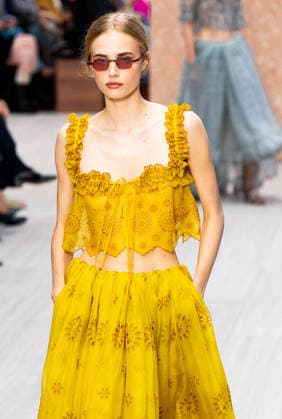 Paris Fashion Week: CHLOÉ Women s Spring Summer 2027 Collection, October 1, 2026; Photography by Sylvie Lefort; MAXPPP 01 10 2026 @Sylvie Lefort Photography MAXPPP 10 01 26 Models showcase designs from the CHLOE Women’s Spring Summer 2027 collection during Paris Fashion Week in Paris, France, October 1, 2026. The women’s collections were presented from September 28 to October 6, 26  Copyright: xmaxpppxsylviexlefortxphotographyx LFR202610019555 LFR202610019555