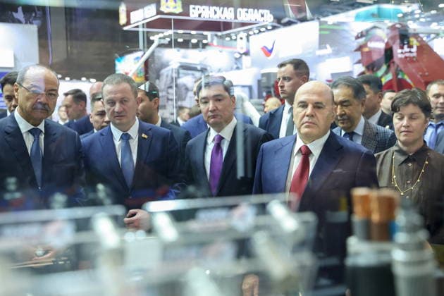 BELARUS, MINSK - OCTOBER 1, 2026: Russia s Prime Minister Mikhail Mishustin (2nd R front) attends the INNOPROM Belarus 2026 International Industrial Exhibition at BELEXPO Minsk Belarus  - ZUMAt113 20261001_zaa_t113_289 Copyright: xAlexanderxRyuminx
