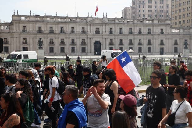 Santiago, October 1, 2026—The Chilean Student Confederation and social organizations are calling for a national strike in Santiago and other regions, demanding resources for public education as part of the debate on the 2027 Budget Bill. Dragomir Yankovic Aton Chile, Santiago, Chile Aton 1195869  Copyright: DRAGOMIRxYANKOVIC ATONxCHILE