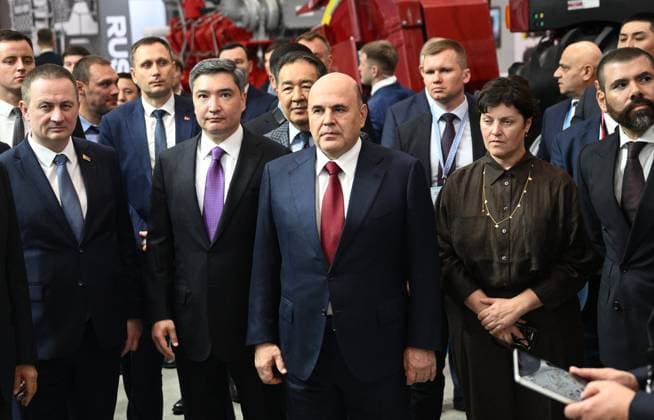 Belarus Russia 9255552 01.10.2026 Belarusian Prime Minister Alexander Turchin, Kazakh Prime Minister Olzhas Bektenov, Russian Prime Minister Mikhail Mishustin and Nicaraguan Presidential Advisor for the Promotion of Investment, Trade and International Cooperation Laureano Ortega Murillo tour stands during the Innoprom. Belarus international industrial trade fair at the BelEXpo exhibition centre in Minsk, Belarus. Kirill Zykov Sputnik Minsk Belarus Copyright: xKirillxZykovx