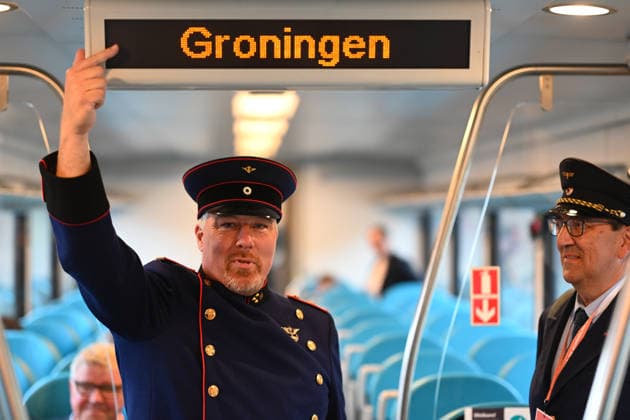 Leer–Groningen Rail Line; Wunderline Begins Service; Groningen Appears on the Train’s Display For more than ten years, the cross-border rail connection between Leer in East Frisia and Groningen in the Netherlands was suspended. Weener, Lower Saxony, Germany Copyright: xdiebildwerftx