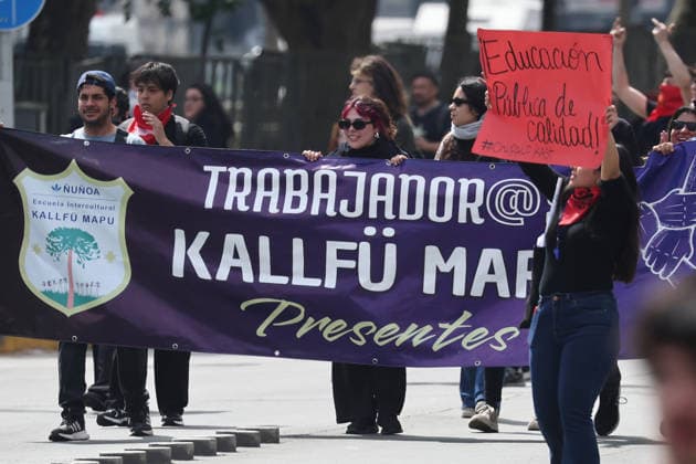Santiago, October 1, 2026—The Chilean Student Confederation and social organizations are calling for a national strike in Santiago and other regions, demanding resources for public education as part of the debate on the 2027 Budget Bill. Dragomir Yankovic Aton Chile, Santiago, Chile Aton 1195907  Copyright: DRAGOMIRxYANKOVIC ATONxCHILE