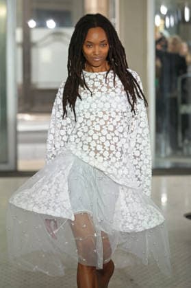PFW - Cecile Bahnsen Runway A model walks the runway during the Cecilie Bahnsen Womenswear Spring Summer 2027 show as part of Paris Fashion Week on October 1, 2026 in Paris, France. Photo by Alain-Gil Gonzalez ABACAPRESS.COM Paris France  Copyright: xGonzalezxAlain-Gil ABACAx