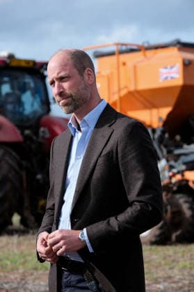 Britain s Prince William on a visit examining the role of regenerative farming in climate resilience, in Hereford Britain s Prince William listens as he meets Harry Davies (not pictured), the incoming tenant of the Duchy of Cornwall s first regenerative Farm Business Tenancy, during a visit to examine the role of regenerative farming in climate resilience in Hereford, Britain, October 1, 2026., Credit:Mathieu Willcocks PA ROTA - B68 Avalon UNITED KINGDOM, Hereford  Copyright: xMathieuxWillcocksx xPAxROTAx-xB68x xAvalonx 1139840984