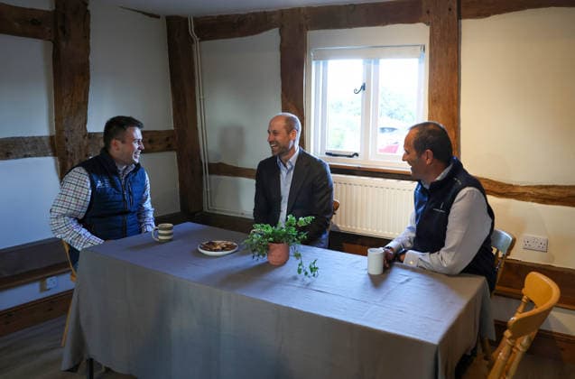 The Prince of Wales Meets Communities, Organisations and Farmers Tackling Flood Risk and Climate-Resilience in Monmouthshire and Herefordshire 01 10 2026. Monkhall Farm, Herefordshire, UK. His Royal Highness Prince William, in his role as The Duke of Cornwall, during a visit to Monkhall Farm in Herefordshire, to meet 25-year-old Harry Davies, the incoming tenant of The Duchy of Cornwall™s first regenerative Farm Business Tenancy (rFBT). The Duke also met representatives from Regenified, who will be carrying out baseline assessments at Monkhall Farm as part of a Duchy-funded initiative to help its tenant farmers measure and evidence regenerative progress., Credit:Andrew Parsons Kensington Palace B66 Avalon United Kingdom, England, M Copyright: xAndrewxParsonsx xKensingtonxPalacex xB66x xAvalonx 1139841288
