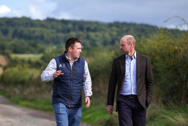 The Prince of Wales Meets Communities, Organisations and Farmers Tackling Flood Risk and Climate-Resilience in Monmouthshire and Herefordshire 01 10 2026. Monkhall Farm, Herefordshire, UK. His Royal Highness Prince William, in his role as The Duke of Cornwall, during a visit to Monkhall Farm in Herefordshire, to meet 25-year-old Harry Davies, the incoming tenant of The Duchy of Cornwall™s first regenerative Farm Business Tenancy (rFBT). The Duke also met representatives from Regenified, who will be carrying out baseline assessments at Monkhall Farm as part of a Duchy-funded initiative to help its tenant farmers measure and evidence regenerative progress., Credit:Andrew Parsons Kensington Palace B66 Avalon United Kingdom, England, M Copyright: xAndrewxParsonsx xKensingtonxPalacex xB66x xAvalonx 1139841408