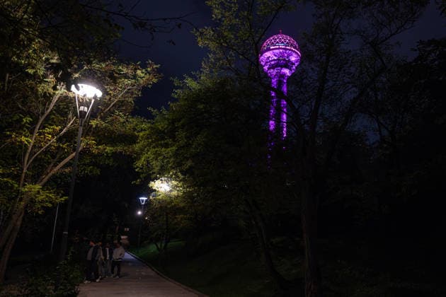 Ankara s Atakule Tower illuminated in purple for Breast Cancer Awareness Month ANKARA, TURKIYE - OCTOBER 1: Ankara s landmark Atakule Tower is illuminated in purple lights to raise awareness for Breast Cancer Awareness Month, organized annually from October 1 to 31 led by the Turkish General Directorate of Public Health, in Ankara, Turkiye on October 1, 2026. Akin Celiktas Anadolu Ankara Turkey. Editorial use only. Please get in touch for any other usage.  Copyright: x2026xAnadoluxAkinxCeliktasx