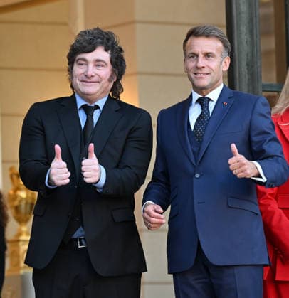Emmanuel Macron - Javier Milei meeting in Paris PARIS, FRANCE - OCTOBER 1: French President Emmanuel Macron (R) and Argentine President Javier Milei (L) pose for a photo ahead of their meeting at the Elysee Palace in Paris, France on October 1, 2026. Mustafa Yalcin Anadolu Paris France. Editorial use only. Please get in touch for any other usage. Copyright: x2026xAnadoluxMustafaxYalcinx