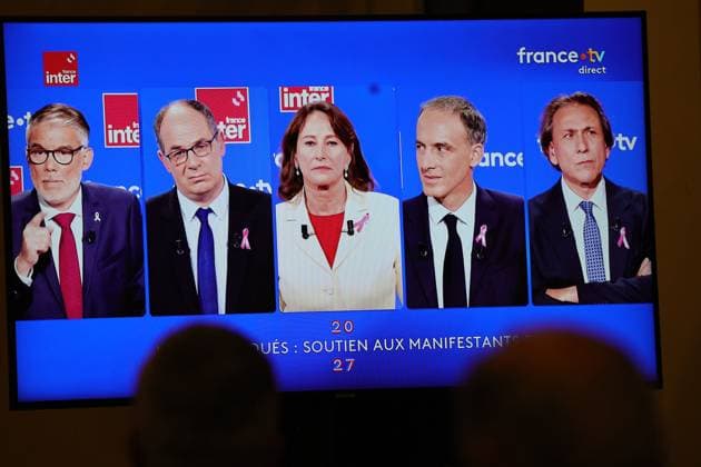 Second Socialist Party Primary Debate PHOTOPQR LE PARISIEN Olivier Arandel Staff Paris October 1, 2026 Paris, France Thursday, October 1, 2026 Politics With the 2027 presidential election approaching, the second major debate in the Socialist and Democratic Left primary Olivier Faure, First Secretary of the Socialist Party (PS), Member of Parliament for Seine-et-Marne Raphaël Glucksmann, Co-President of Place publique, Member of the European Parliament Jérôme Guedj, PS Member of Parliament for Essonne Emmanuel Maurel, former member of the PS, national leader of the Republican and Socialist Left and Member of Parliament for Val-d’Oise; Ségolène Royal, former minister, former Socialist Member of Parliament, former president of the Poitou-Char Copyright: xPHOTOPQR LExPARISIEN MAXPPPxLP OlivierxArandelx(Staff)x 20261001LPA9951 20261001LPA9951