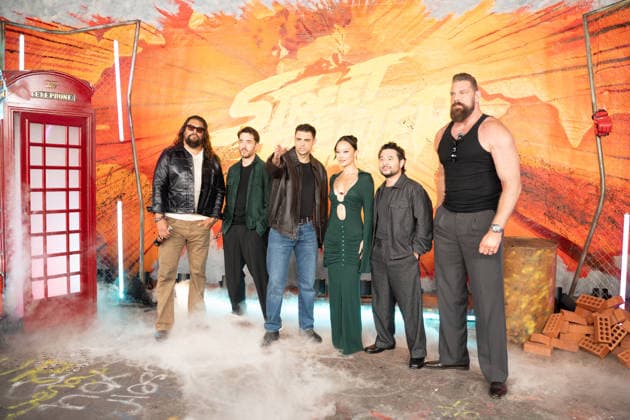 IPA89188001 - London, promotional photos for the movie Street Fighter on Leake Street. Pictured: Jason Mamoa, Andrew Koji, Noah Centineo, Callina Laing, Kitao Sakurai, Olivier Richters.  Copyright: xCristinaxMasseix xCristinaxMasseix IPA89188001