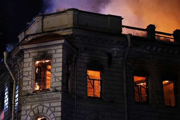 Russia St Petersburg Historic Building Fire 9255755 01.10.2026 A fire breaks out in an 18th-century building known as the Miller Mansion in central St. Petersburg, Russia. Artem Pryakhin Sputnik St. Petersburg Russia  Copyright: xArtemxPryakhinx