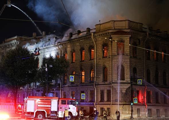 Russia St Petersburg Historic Building Fire 9255773 01.10.2026 Firefighters work to extinguish a fire that broke out in an 18th-century building known as the Miller Mansion in central St. Petersburg, Russia. Artem Pryakhin Sputnik St. Petersburg Russia  Copyright: xArtemxPryakhinx
