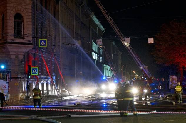 Russia St Petersburg Historic Building Fire 9255829 01.10.2026 Firefighters work to extinguish a fire that broke out in an 18th-century building known as the Miller Mansion in central St. Petersburg, Russia. Alexei Danichev Sputnik St. Petersburg Russia  Copyright: xAlexeixDanichevx