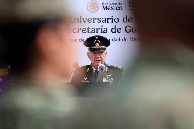 October 1, 2026: TO-45307- Ciudad de M& xe9;xico. 2026-10 -1. Ricardo Trevilla Trejo, Secretary of National Defense during the 205th anniversary of the creation of the Ministry of War and Navy in the Plaza de la Lealtad of the Ministry of National Defense of Mexico City. Alejandro God& xcd;nez Clasos.com.mx  - ZUMAcs4_ 20261001_faa_cs4_188 Copyright: xAlejandroxGod& Xed;Nezx