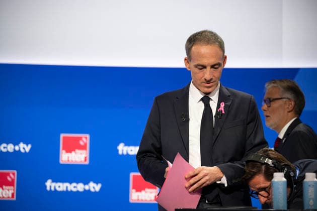 Debate for the Socialist and Democratic Left primary - Paris EB The candidates in the Socialist (PS) and centre-left Place Publique (PP) parties primary ahead of french 2027 presidential election Olivier Faure and Raphael Glucksmann before a debate on French public TV channel France 2 and French public radio channel France Inter, at Maison de la Radio et de la Musique, in Paris, on October 1, 2026. Photo by Eliot Blondet ABACAPRESS.COM Paris France France  Copyright: xBlondetxEliot ABACAx