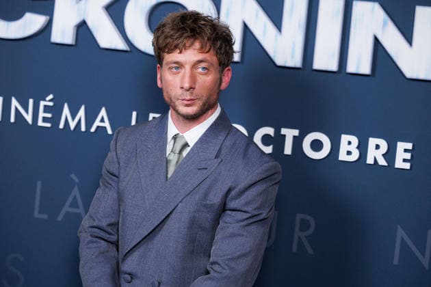 The Social Reckoning Premiere - Paris Jeremy Allen White attends the photocall for the premiere of The Social Reckoning held at the Pathe Palace in Paris, France on October 1, 2026. Photo by David Boyer ABACAPRESS.COM Paris France  Copyright: xBoyerxDavid ABACAx