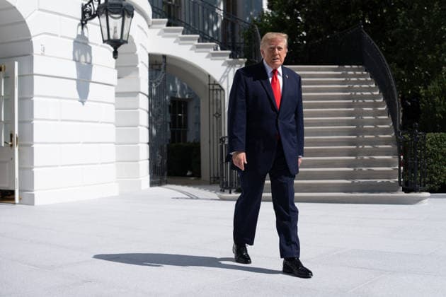 DC: Trump Departure en route Denton, Texas United States President Donald J Trump walks on the South Lawn of the White House before boarding Marine One in Washington, DC, USA, on Thursday, October 1, 2026. President Trump and Vice President Vance are expected to be on the campaign trail almost every day in October, as surveys show Republicans rapidly losing ground amid voter anger over the economy and the war in Iran. Credit: CNP AdMedia EDITORIAL USE ONLY  Copyright: xx AdMediax admphotosthree018811
