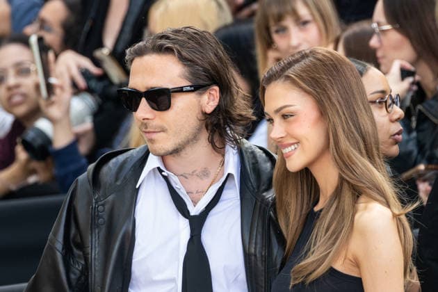 PFW - Balenciaga - Arrivals NB Brooklyn Peltz Beckham, Nicola Peltz Beckham arrived at the Balenciaga Womenswear Spring Summer 2027 show as part of Paris Fashion Week on October 01, 2026 in Paris, France. Photo by Nasser Berzane ABACAPRESS.COM Paris France  Copyright: xBerzanexNasser ABACAx