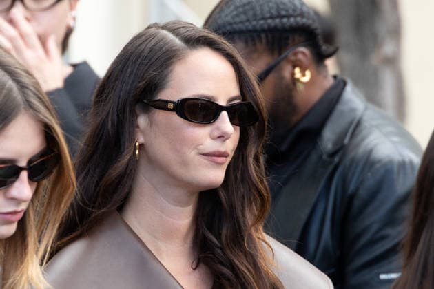 PFW - Balenciaga - Arrivals NB Kaya Scodelario arrived at the Balenciaga Womenswear Spring Summer 2027 show as part of Paris Fashion Week on October 01, 2026 in Paris, France. Photo by Nasser Berzane ABACAPRESS.COM Paris France  Copyright: xBerzanexNasser ABACAx