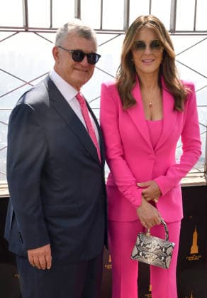 NEW YORK, NY- OCTOBER 1: William P. Lauder and Elizabeth Hurley light the Empire State Building to Honor The Esto e Lauder CompaniesÃ¢â‚¬â ¢ Breast Cancer Campaign and Breast Cancer Awareness Month on October 1, 2026 in New York City. Credit: AdMedia New York City USA  - ZUMAa123 20261001_zaa_a123_060 Copyright: xJohnxFyckex