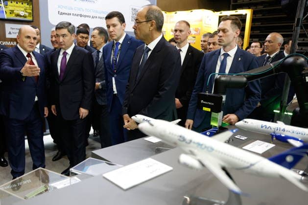 BELARUS, MINSK - OCTOBER 1, 2026: Russia s Prime Minister Mikhail Mishustin, Kazakhstan s Prime Minister Oljas Bektenov, Russia s Minister of Industry and Trade Anton Alikhanov and Uzbekistan s Prime Minister Abdulla Aripov (from L to R front) attend the INNOPROM Belarus 2026 International Industrial Exhibition at BELEXPO Minsk Belarus  - ZUMAt113 20261001_zaa_t113_423 Copyright: xAlexanderxRyuminx