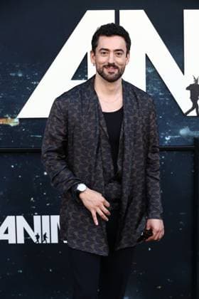 World Premiere Of Netflix s Animals Luis Gerardo MÃ ndez at the World Premiere Of Netflix s Animals held at Westwood Village Theater on October 1, 2026 in Westwood, Los Angeles, California, United States. Westwood California United States Copyright: xXavierxCollin ImagexPressxAgencyx