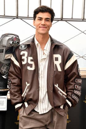 NEW YORK, NY- OCTOBER 1: Joel Oulette pictured during a visit to he Empire State Building Ahead of the Release of Mike Flannigan s Carrie on October 1, 2026 in New York City. Copyright: xmpi099 MediaPunchx