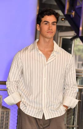 NEW YORK, NY- OCTOBER 1: Joel Oulette pictured during a visit to he Empire State Building Ahead of the Release of Mike Flannigan s Carrie on October 1, 2026 in New York City. Copyright: xmpi099 MediaPunchx