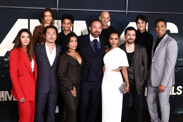 World Premiere Of Netflix s Animals Luciana Barroso, Taylor Cooper, Steven Yeun, Christopher Woodley, Adriana Paz, Ben Affleck, Brad Weston, Kerry Washington, Luis Gerardo MÃ ndez, Jacob Estrada and Ray Fisher at the World Premiere Of Netflix s Animals held at Westwood Village Theater on October 1, 2026 in Westwood, Los Angeles, California, United States. Westwood California United States Copyright: xXavierxCollin ImagexPressxAgencyx