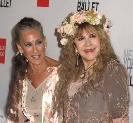 October 1, 2026, New York, New York, USA: SARAH JESSICA PARKERÃäwearing a dress designed by Simone Rocha and singer from rock band Fleetwood Mac, STEVIE NICKS wearing a dress by Mikimoto seen during the red carpet arrivals for the New York City Fall Ballet Fall 2026 Gala held at the David Koch Theater at Lincoln Center. New York USA  - ZUMAk03_ 20261001_zaf_k03_117 Copyright: xNancyxKaszermanx