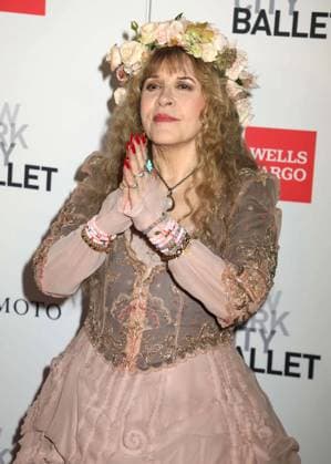 October 1, 2026, New York, New York, USA: Singer from rock band Fleetwood Mac, STEVIE NICKS wearing a dress by Mikimoto seen during the red carpet arrivals for the New York City Fall Ballet Fall 2026 Gala held at the David Koch Theater at Lincoln Center. New York USA - ZUMAk03_ 20261001_zaf_k03_105 Copyright: xNancyxKaszermanx