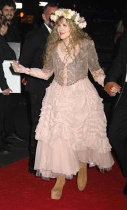 October 1, 2026, New York, New York, USA: Singer from rock band Fleetwood Mac, STEVIE NICKS wearing a dress by Mikimoto seen during the red carpet arrivals for the New York City Fall Ballet Fall 2026 Gala held at the David Koch Theater at Lincoln Center. New York USA  - ZUMAk03_ 20261001_zaf_k03_082 Copyright: xNancyxKaszermanx