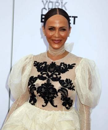 October 1, 2026, New York, New York, USA: Actor NICOLE ARI PARKER seen during the red carpet arrivals for the New York City Fall Ballet Fall 2026 Gala held at the David Koch Theater at Lincoln Center. New York USA - ZUMAk03_ 20261001_zaf_k03_011 Copyright: xNancyxKaszermanx