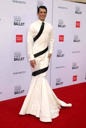 October 1, 2026, New York, New York, USA: Dancer GILBERT BOLDEN III seen during the red carpet arrivals for the New York City Fall Ballet Fall 2026 Gala held at the David Koch Theater at Lincoln Center. New York USA - ZUMAk03_ 20261001_zaf_k03_004 Copyright: xNancyxKaszermanx