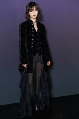 Messika Spring Summer 2027 Fashion Show During Paris Fashion Week: Celebrity Arrivals—Gengxi Li 460109 October 1, 2026, Paris, France  Copyright: xSebastienxFremontx xStarfacex STAR_460109_017