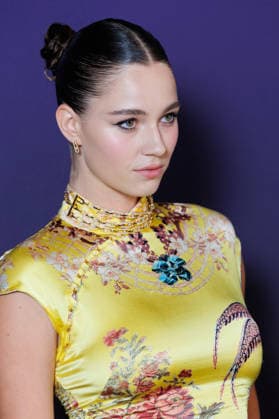 Messika Spring Summer 2027 Fashion Show During Paris Fashion Week: Celebrity Arrivals—Anna Malygon 460109 October 1, 2026, Paris, France  Copyright: xSebastienxFremontx xStarfacex STAR_460109_199