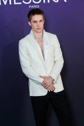 Messika Spring Summer 2027 Fashion Show During Paris Fashion Week Celebrity Arrivals Ollie Muhl 460109 October 1, 2026 Paris, France  Copyright: xSebastienxFremontx xStarfacex STAR_460109_269