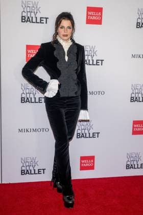 October 1, 2026, New York, New York, United States: Julia Fox attends.The New York City Ballet 2026 Fall Gala at David H. Koch Theater, Lincoln Center on October 01, 2026 in New York City. New York United States - ZUMAs197 20261001_aaa_s197_876 Copyright: xRonxAdarx