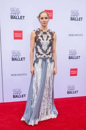 October 1, 2026, New York, New York, United States: Unity Phelan attends.The New York City Ballet 2026 Fall Gala at David H. Koch Theater, Lincoln Center on October 01, 2026 in New York City. New York United States - ZUMAs197 20261001_aaa_s197_861 Copyright: xRonxAdarx