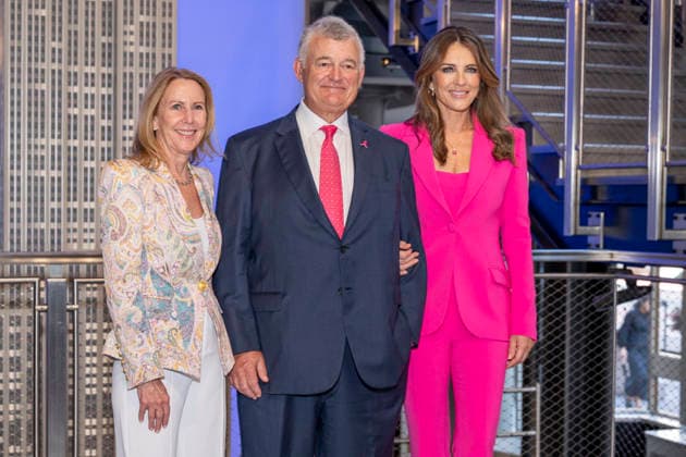 October 1, 2026, New York, New York, USA: DONNA MCKAY, WILLIAM P. LAUDER and ELIZABETH HURLEY visit the Empire State Building in New York to honor Breast Cancer Awareness Month and the Breast Cancer Campaign with The Estee Lauder Company. 1 October 2026 New York USA - ZUMAa265 20261001_zep_a265_038 Copyright: xEricxAcquayex