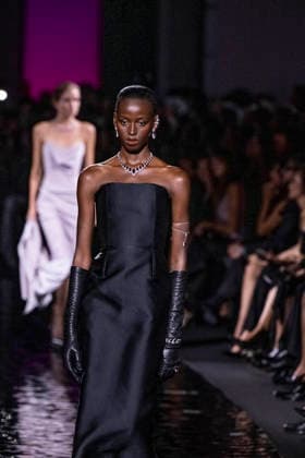 Messika’s Terres de Contrastes fashion show on the sidelines of the Spring Summer 2027 Ready-to-Wear collections during Paris Fashion Week (PFW) on October 1, 2026, in Paris, France. Messika’s Terres de Contrastes fashion show on the sidelines of the Spring Summer 2027 Ready-to-Wear collections during Paris Fashion Week (PFW) on October 1, 2026, in Paris, France Copyright: xAgencex xBestimagexAgencex xBestimagex