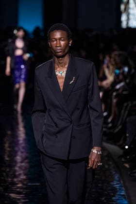 Messika’s Terres de Contrastes fashion show, held alongside the Spring Summer 2027 Ready-to-Wear collections during Paris Fashion Week (PFW) on October 1, 2026, in Paris, France. Messika’s Terres de Contrastes fashion show on the sidelines of the Spring Summer 2027 Ready-to-Wear collections during Paris Fashion Week (PFW) on October 1, 2026, in Paris, France  Copyright: xAgencex xBestimagexAgencex xBestimagex