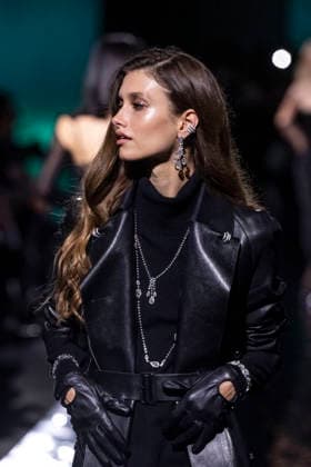 Messika’s Terres de Contrastes fashion show, held alongside the Spring Summer 2027 Ready-to-Wear collections during Paris Fashion Week (PFW) on October 1, 2026, in Paris, France. Messika’s Terres de Contrastes fashion show held on the sidelines of the Spring Summer 2027 Ready-to-Wear collections during Paris Fashion Week (PFW) on October 1, 2026, in Paris, France  Copyright: xAgencex xBestimagexAgencex xBestimagex