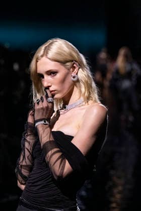 Messika’s Terres de Contrastes fashion show, held alongside the Spring Summer 2027 Ready-to-Wear collections during Paris Fashion Week (PFW) on October 1, 2026, in Paris, France. Messika’s Terres de Contrastes fashion show held on the sidelines of the Spring Summer 2027 Ready-to-Wear collections during Paris Fashion Week (PFW) on October 1, 2026, in Paris, France  Copyright: xAgencex xBestimagexAgencex xBestimagex